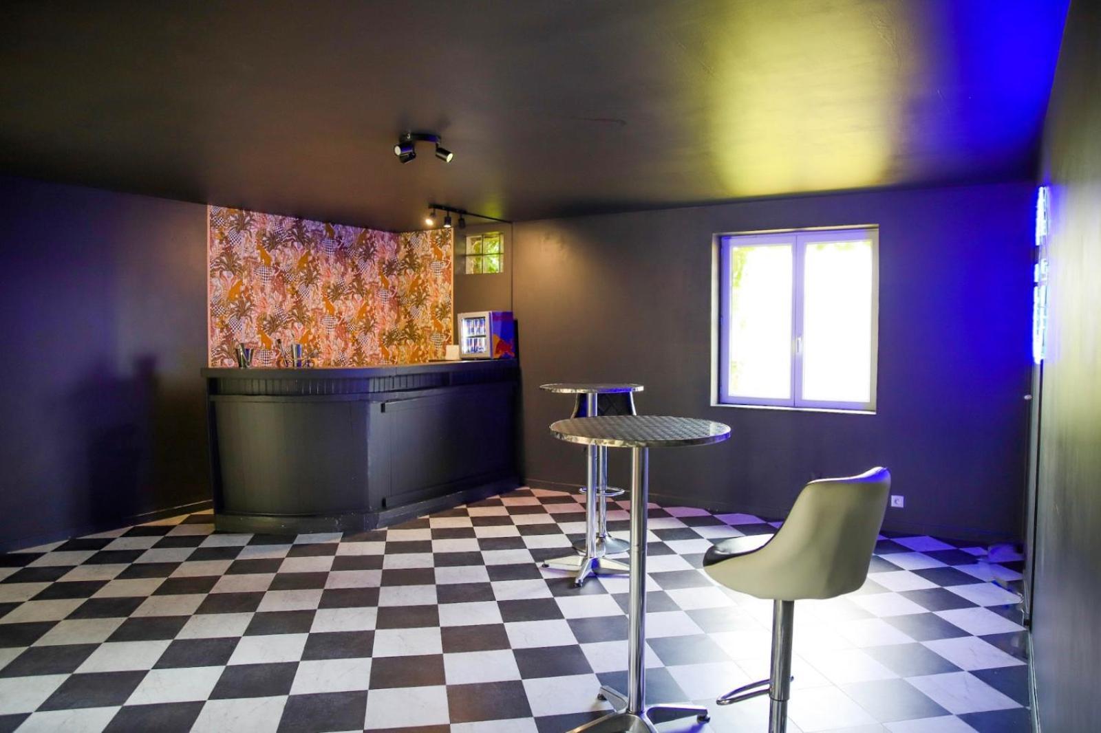 Crazy Villa Champs Corons 61 - Interior Heated Pool - 2H From Paris - 30P Les Menus エクステリア 写真
